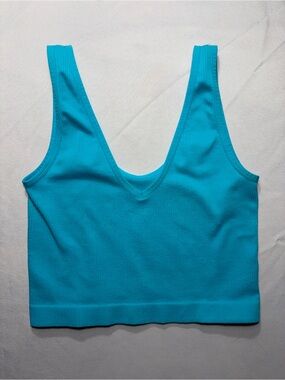 Colsie V-Neck Ribbed Crop Tank Top - Turquoise Blue